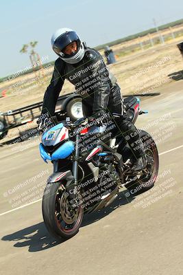 media/Sep-20-2025-TrackDaz (Sat) [[27f0cde673]]/Around the Pits/